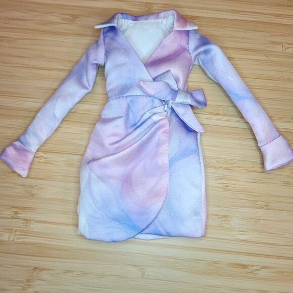 Integrity Toys NuFace Cryptic Cases Imogen dress - Picture 2 of 4